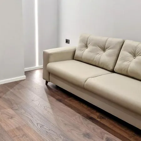 Block Wilson Apartment *